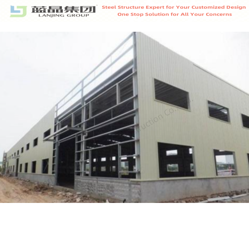 车间的预制钢结构建筑
